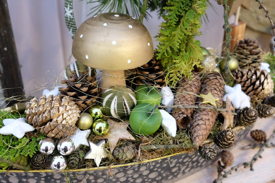 karacsony utan maradt zoldek 02