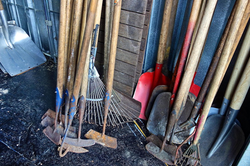 kerti szerszamok pihenoideje 03